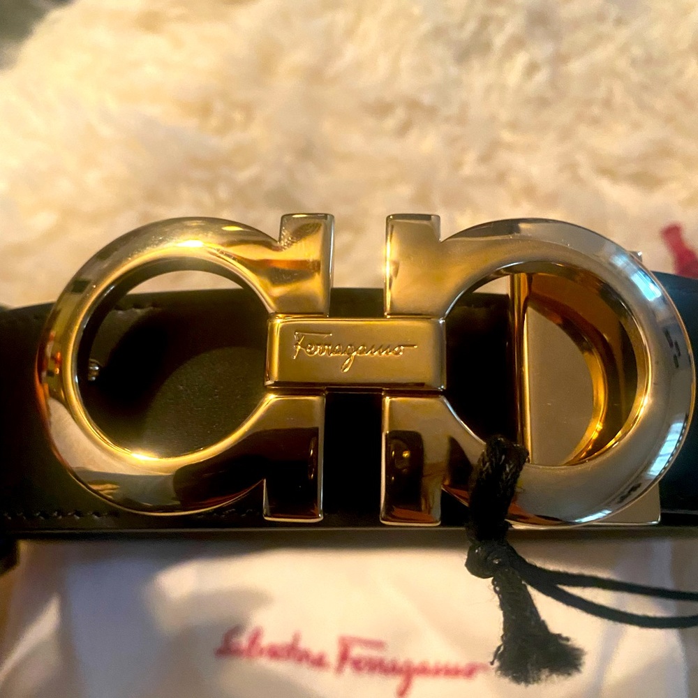 Salvatore Ferragamo 36 in brand new belt Gold buckle and black leather belt